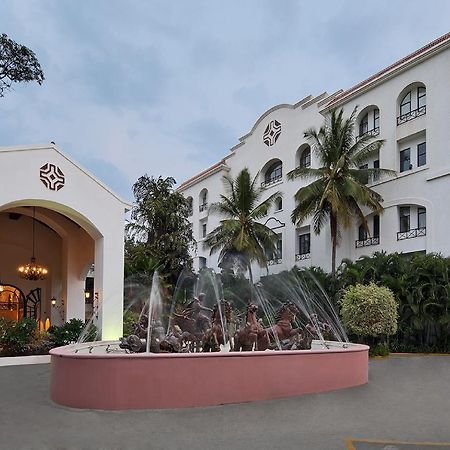 The Golden Palms Hotel & Spa Chik Banavar Exterior photo