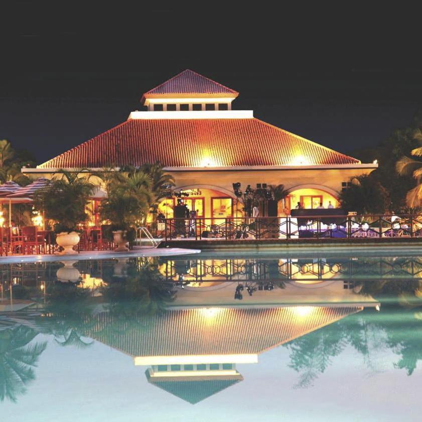 The Golden Palms Hotel & Spa Chik Banavar Exterior photo